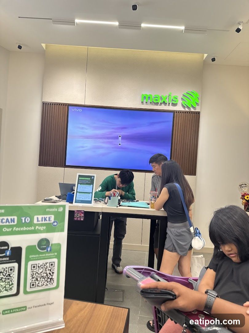 Maxis Store Interior