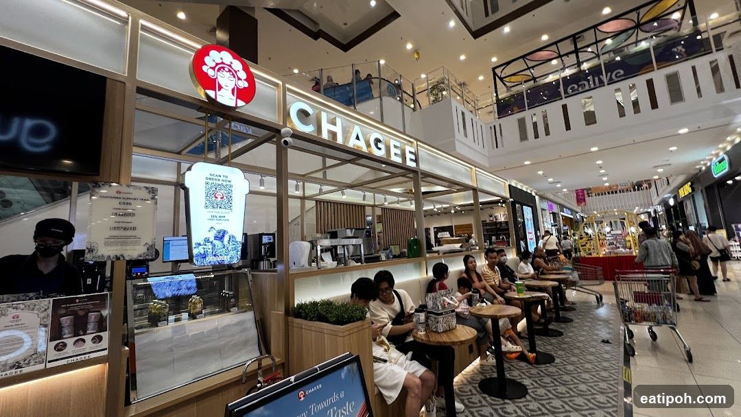 Chagee Storefront Interior