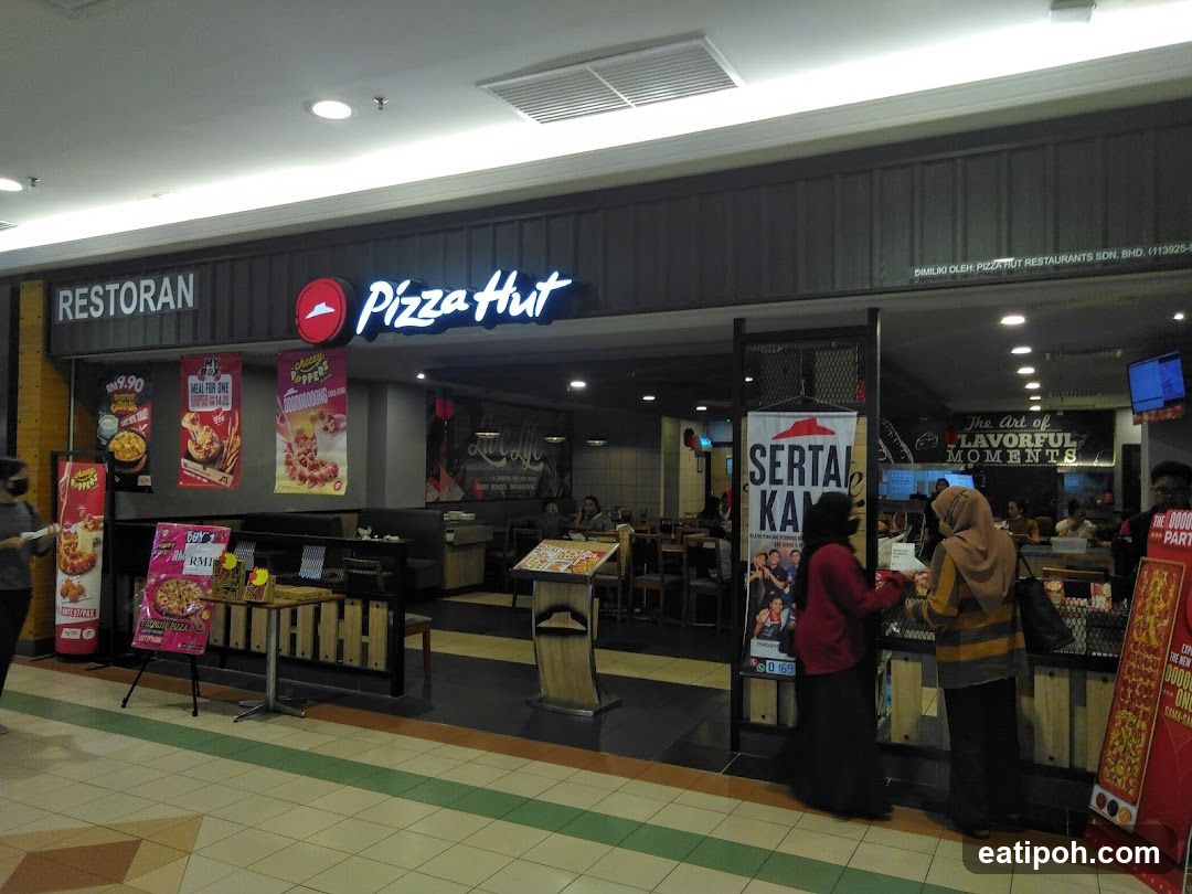 Pizza Hut Restaurant