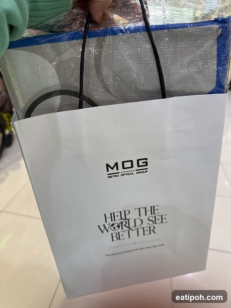 MOG Metro Optical Group Shopping Bag