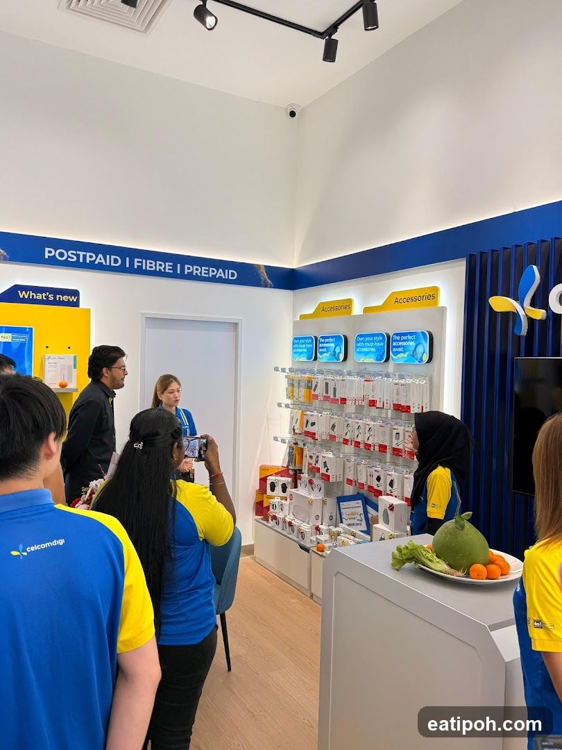 CelcomDigi Store Interior