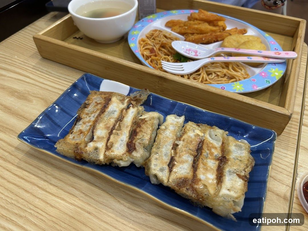 Manjoe Taiwanese Dumplings 满足台湾锅贴