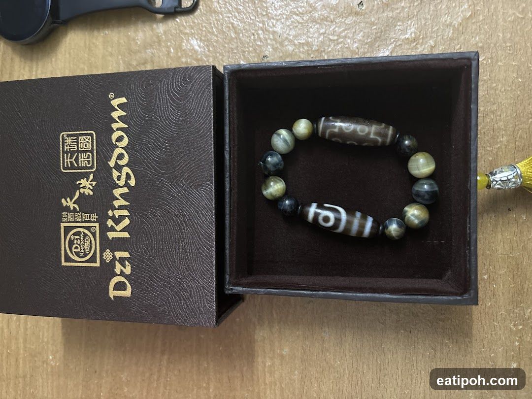Dzi Kingdom Product Box