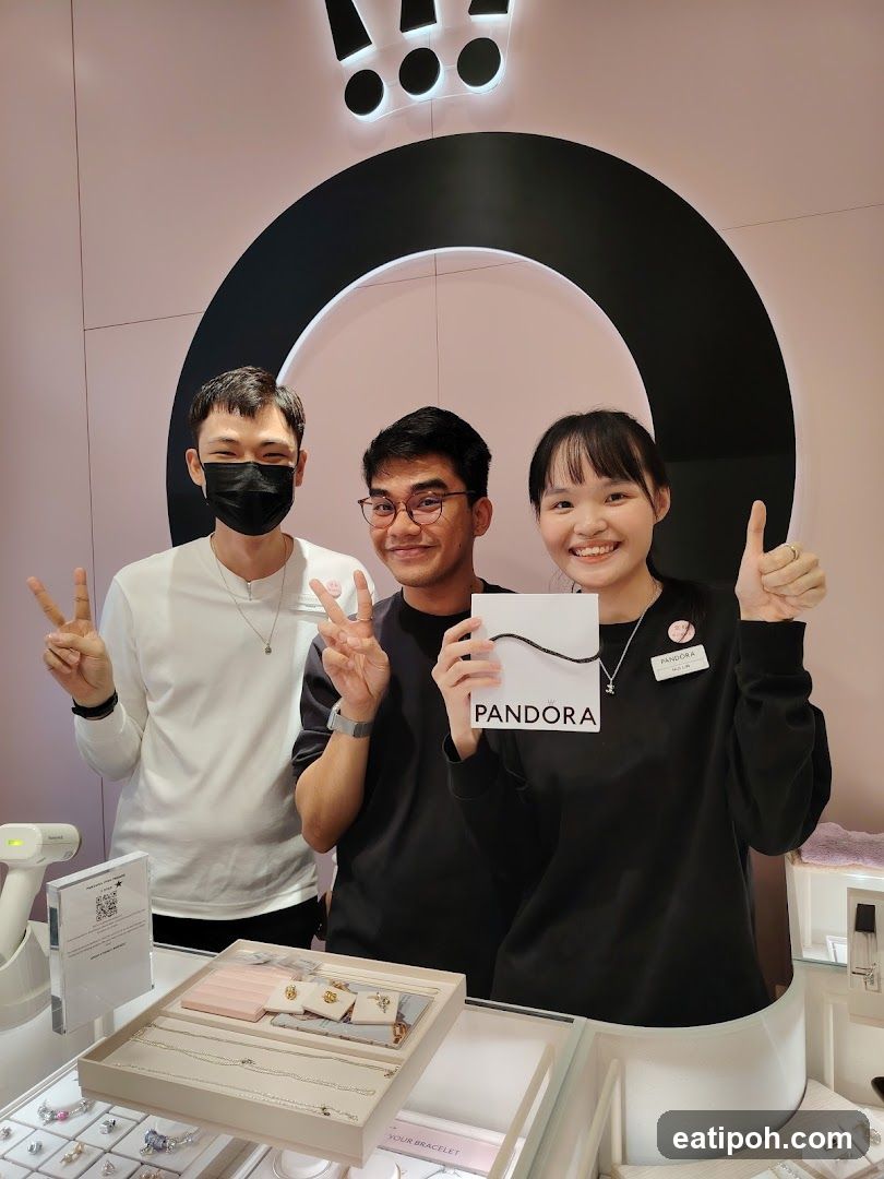 Pandora Store Interior