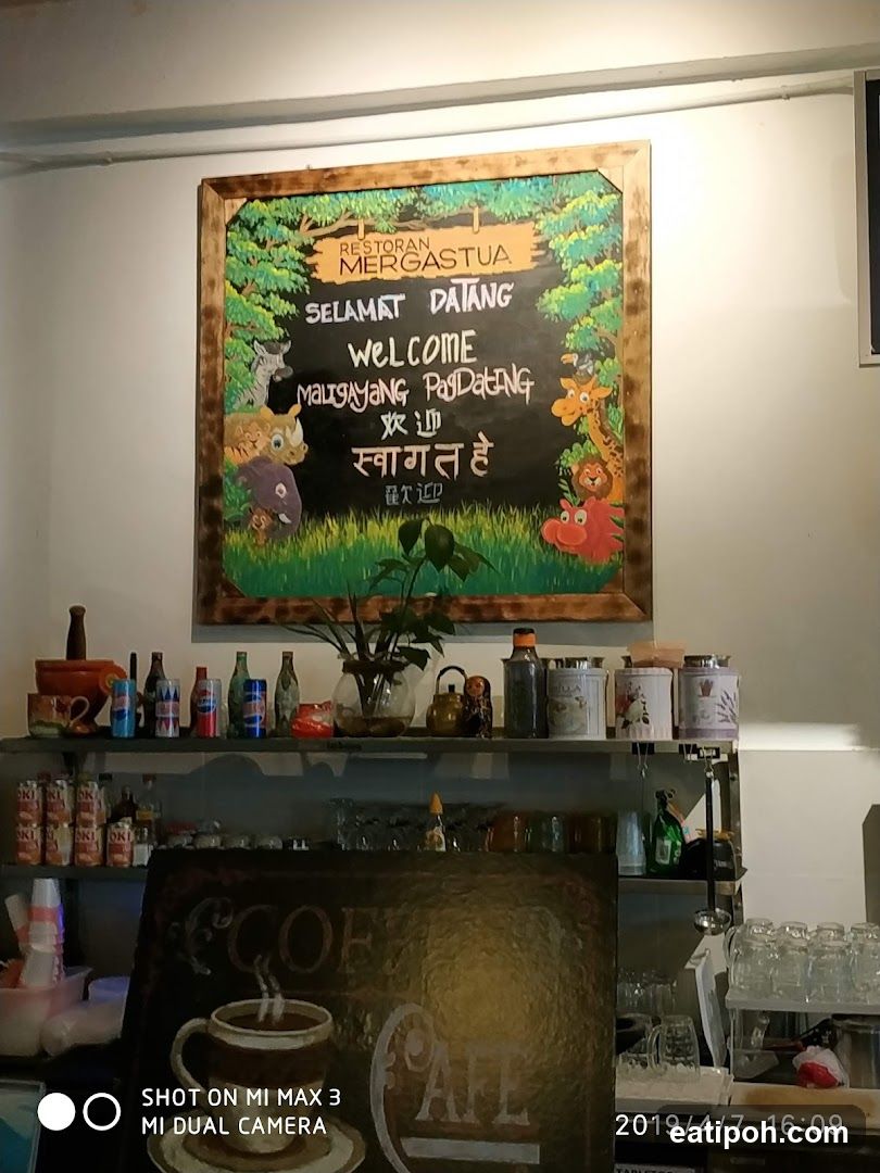 Restoran Mergastua Interior
