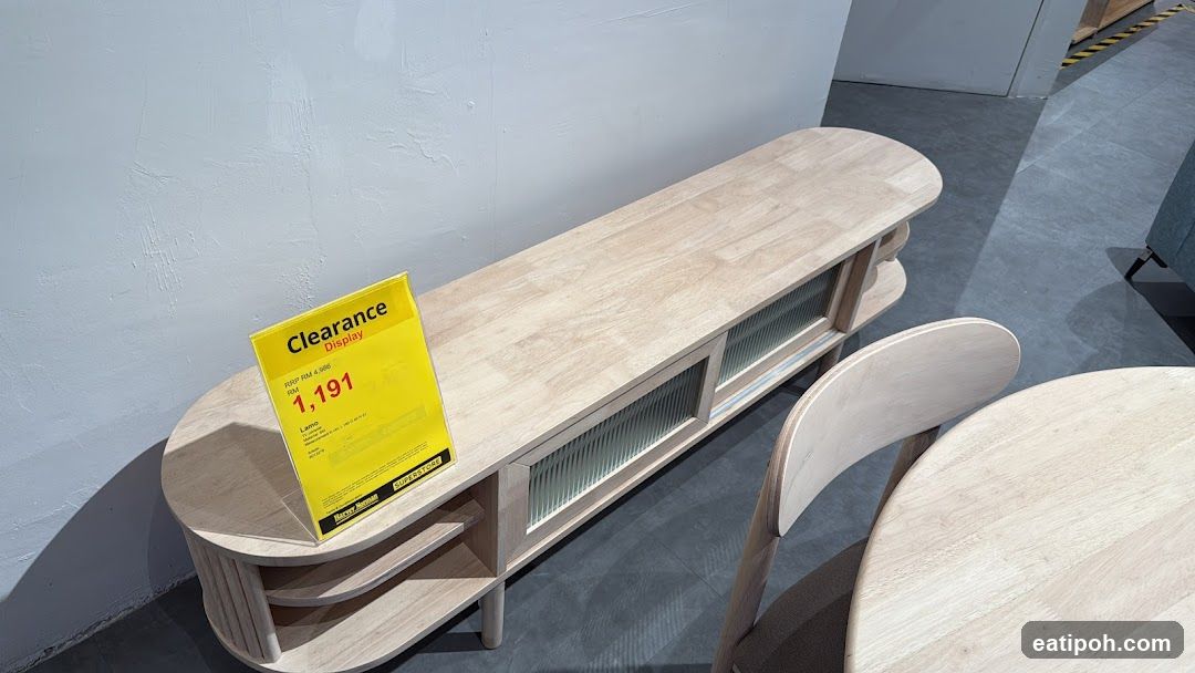 Clearance Display Furniture