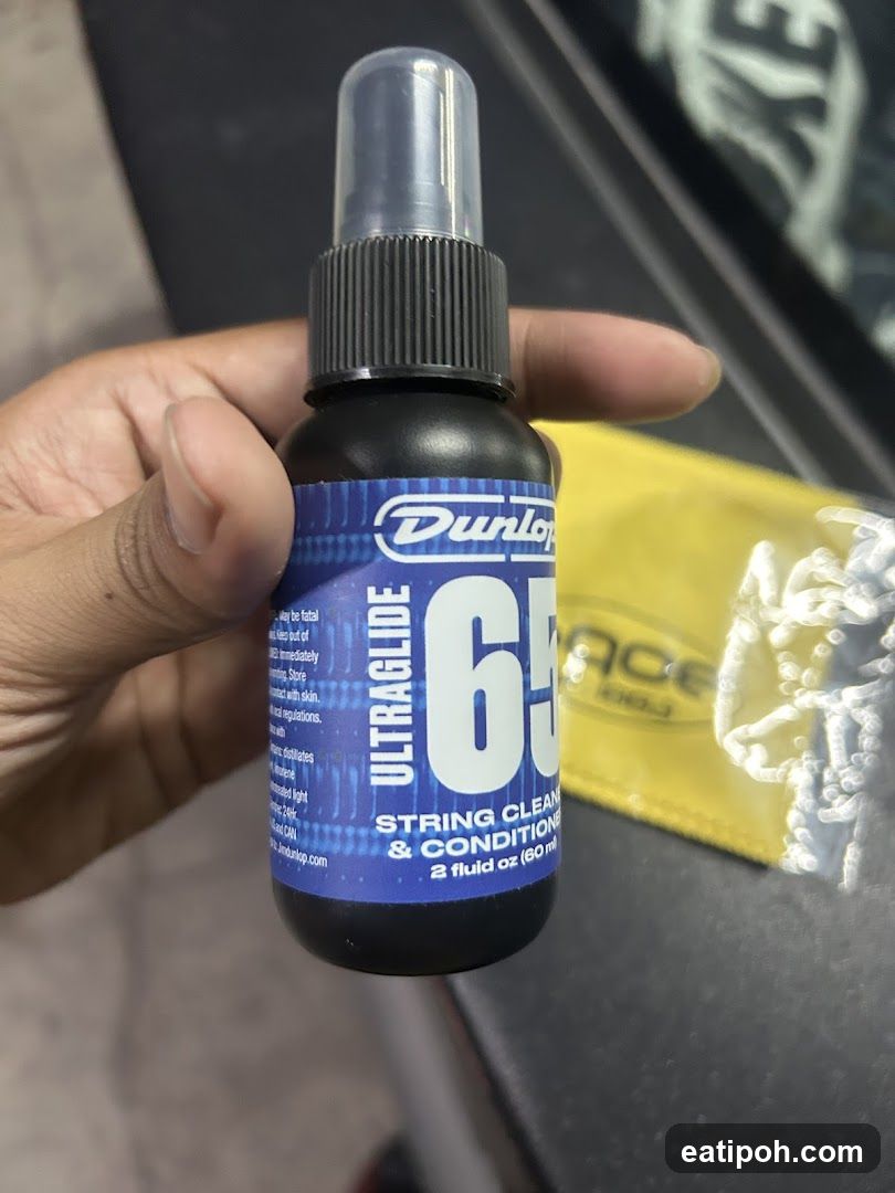 Dunlop Ultraglide 65 String Cleaner & Conditioner Bottle