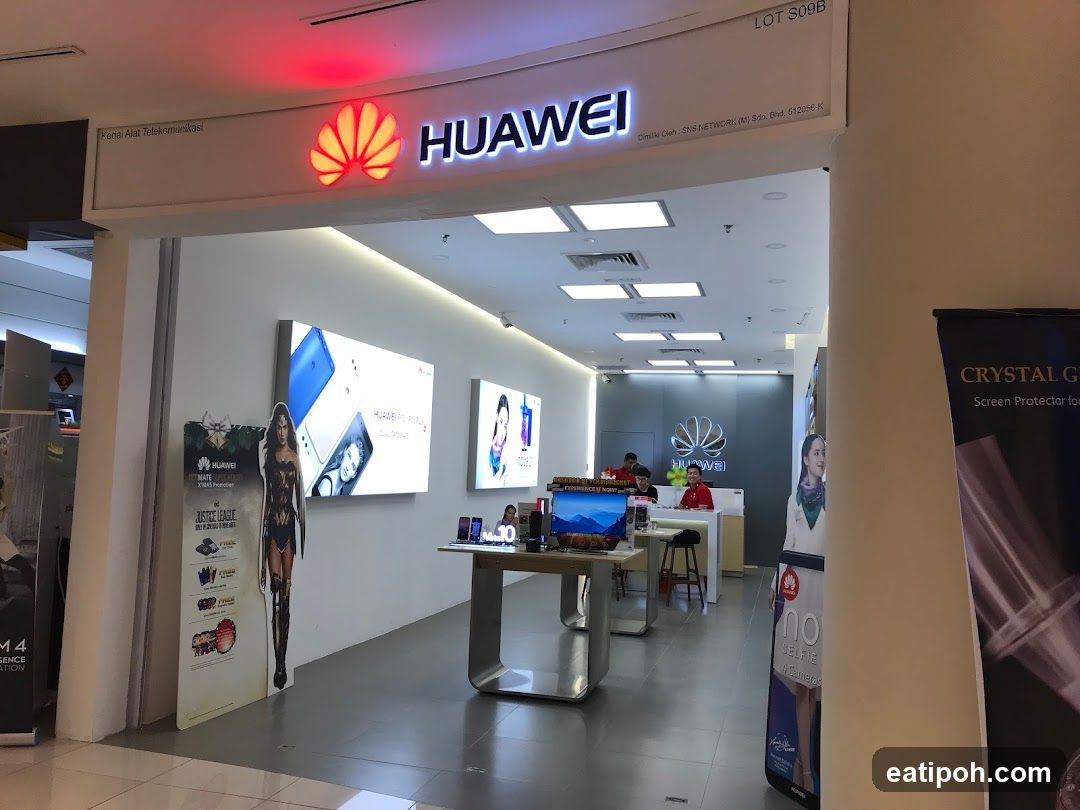 Huawei Store Interior
