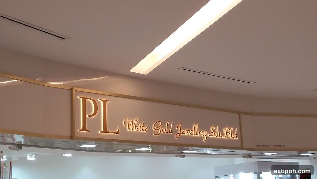 Pl White Gold Jewellery