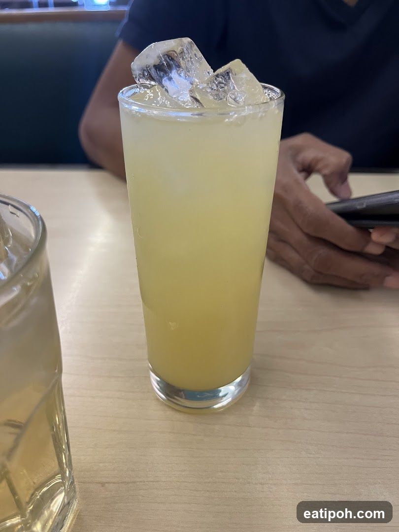 Tableside Drink with Ice