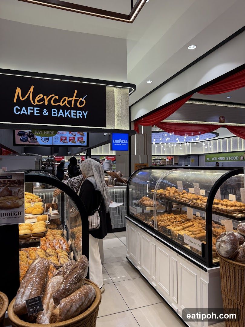 Mercato Cafe & Bakery Interior