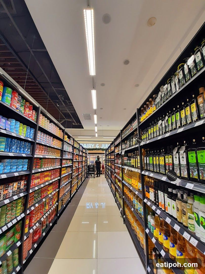 Supermarket Aisle