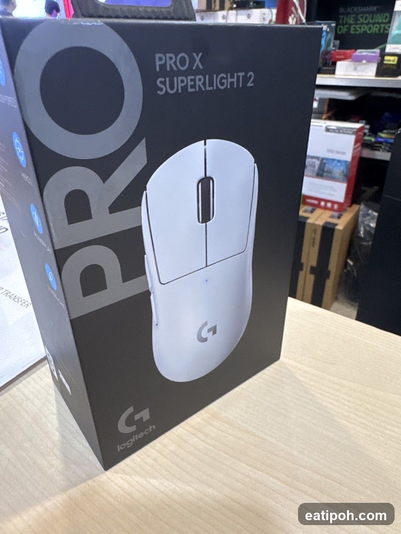 Logitech PRO X SUPERLIGHT 2 Gaming Mouse Box
