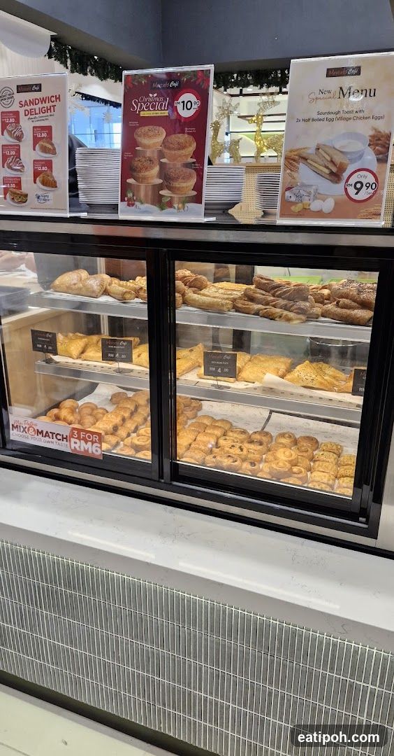 Cafe Display Case