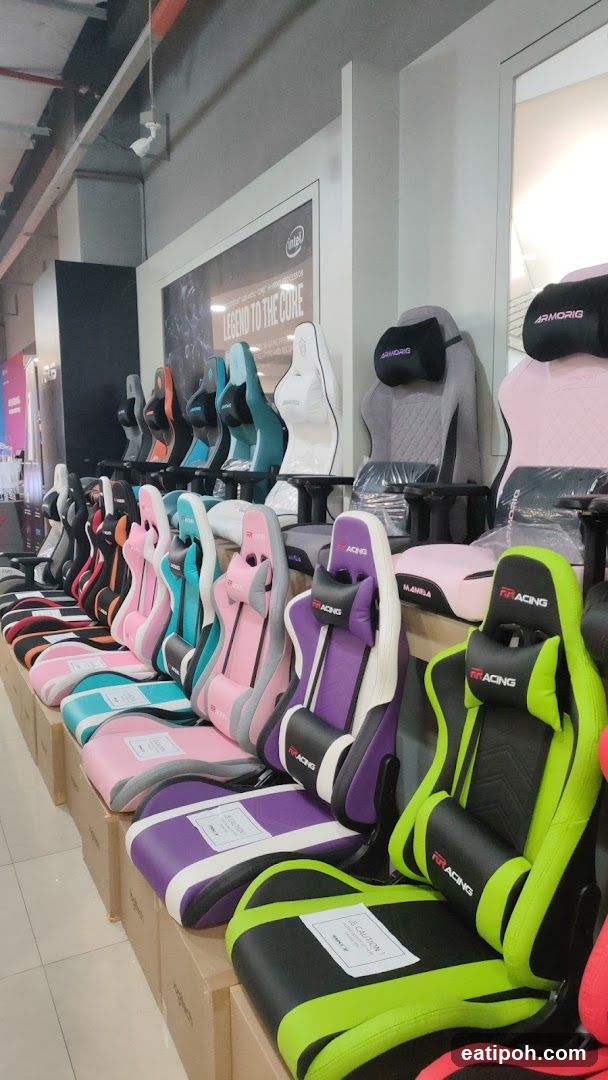 Gaming Chairs Display