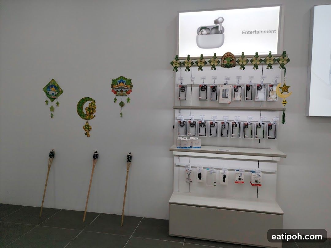 Electronics store display with Ramadan decorations