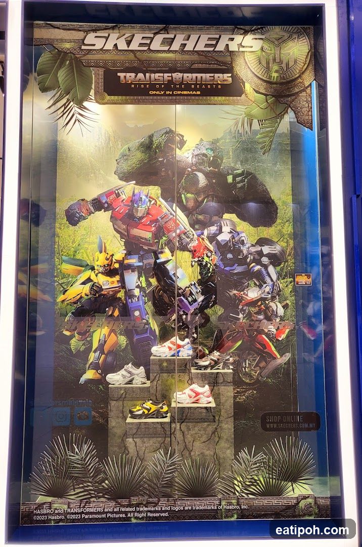 Skechers Transformers Display
