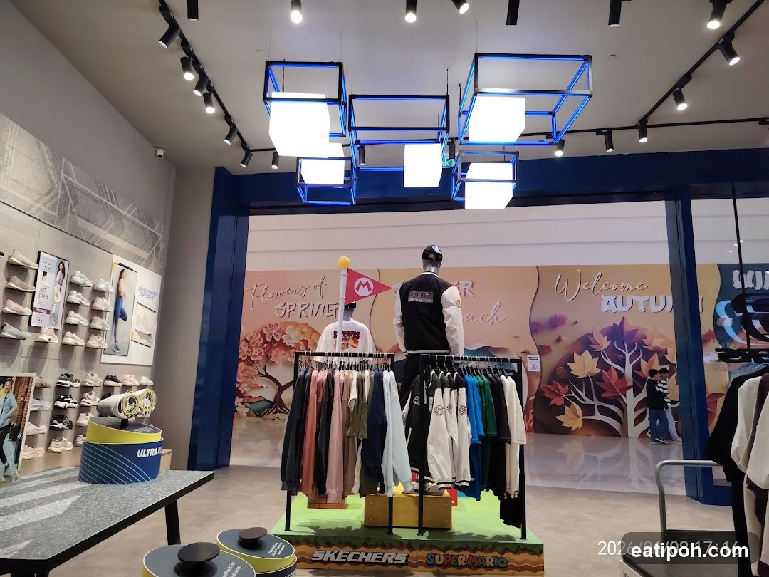 Skechers Super Mario Display