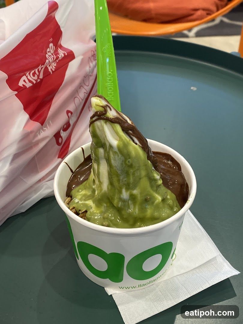 Frozen Yogurt with Toppings