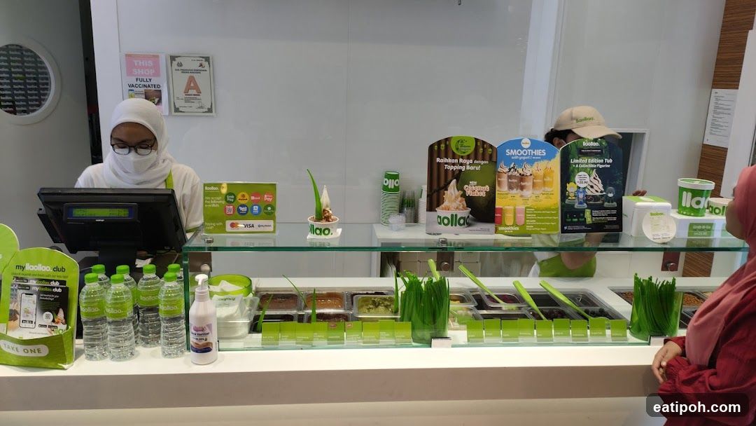 Dessert Shop Counter