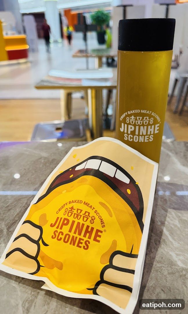 Jipinhe Scones Packaging and Drink