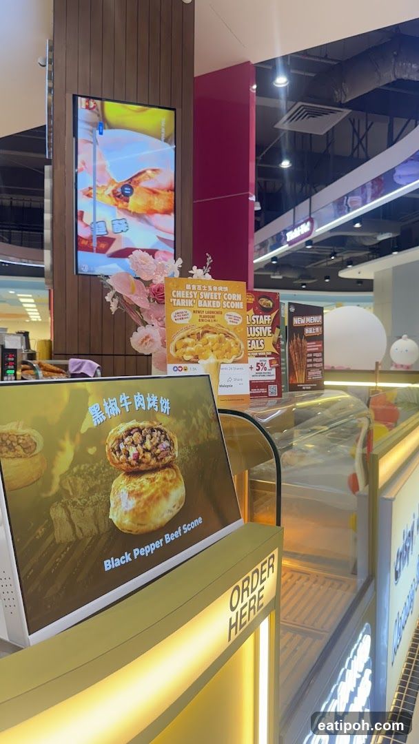 Food Display and Order Station