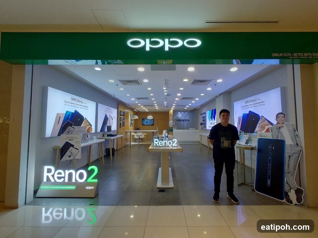OPPO EXPERIENCE STORE