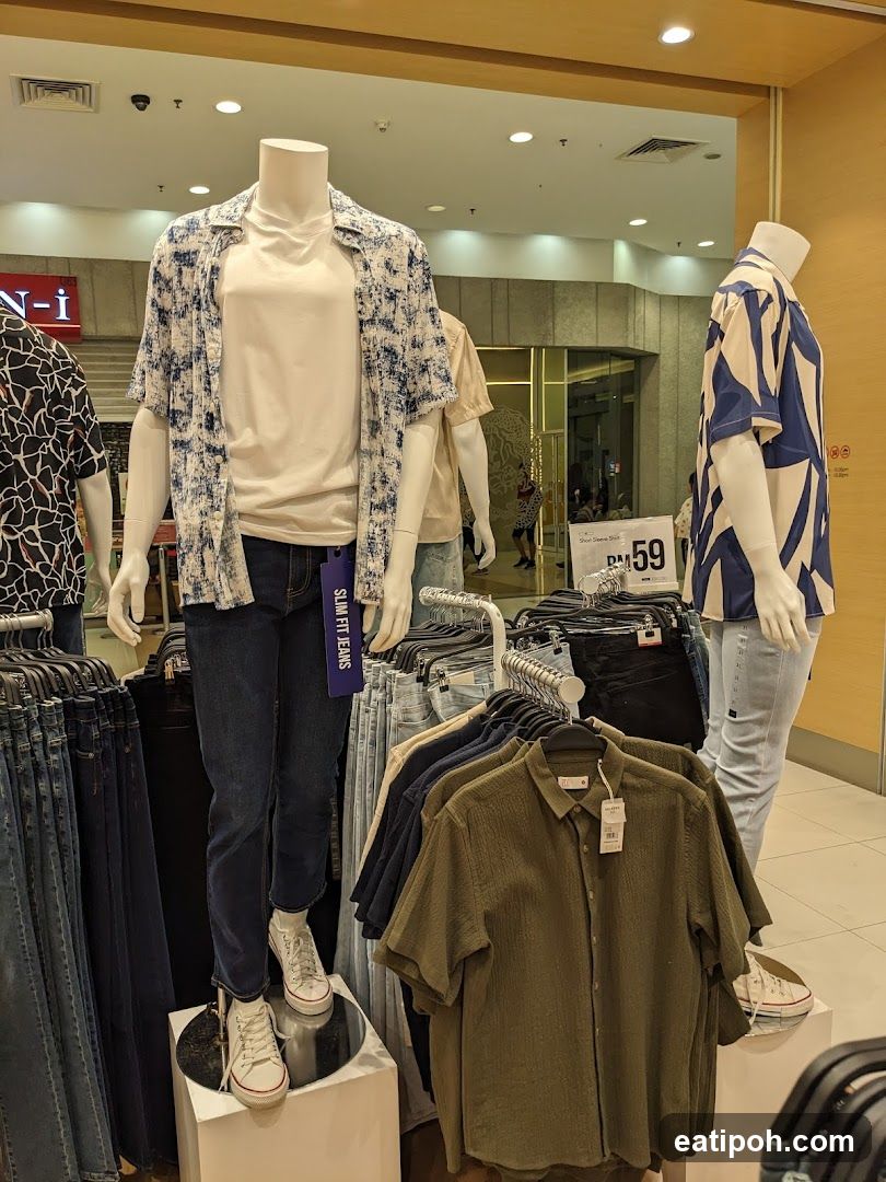 Men's Apparel Display