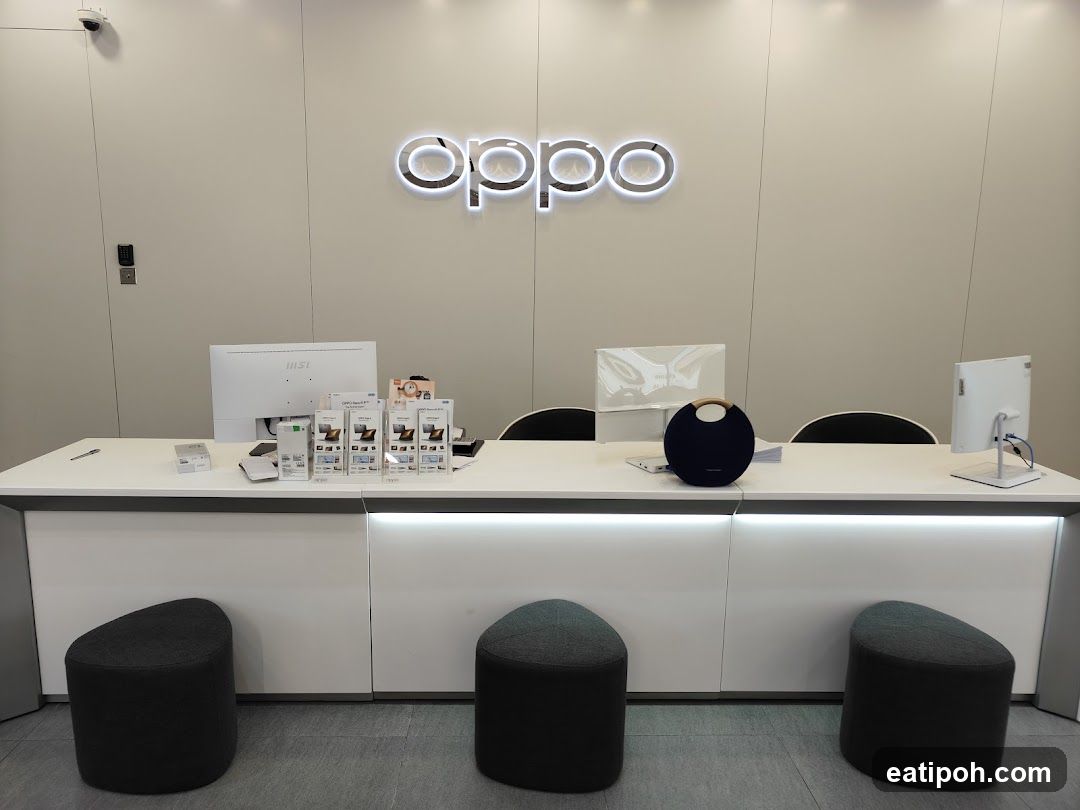 OPPO Store Counter