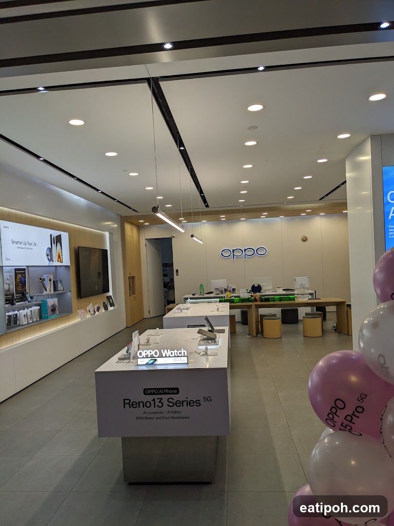 OPPO Store Interior