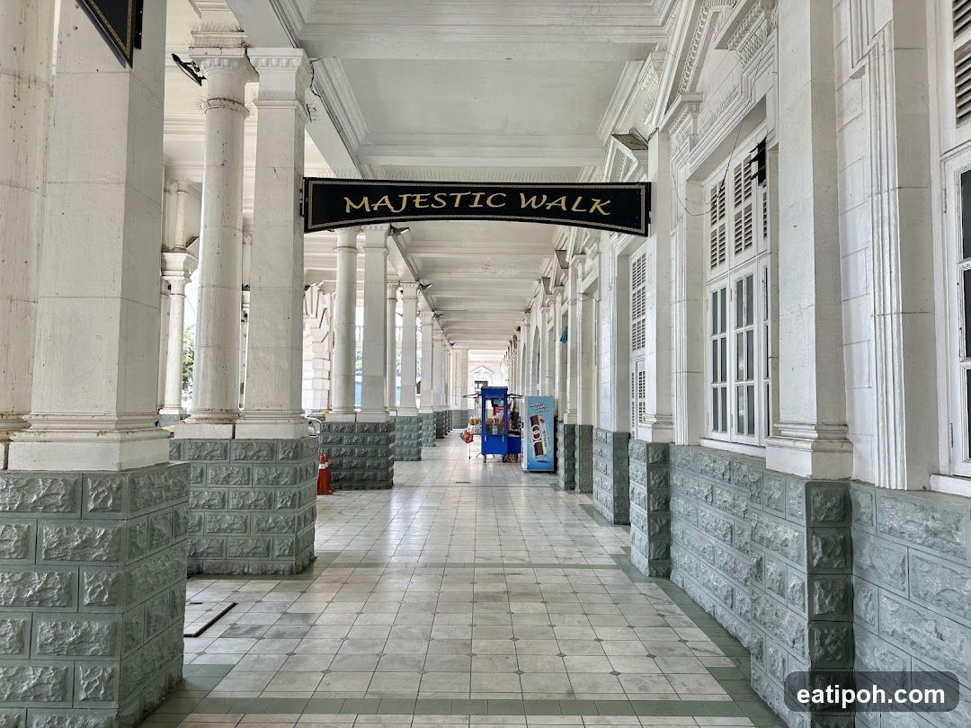 Majestic Walk Corridor