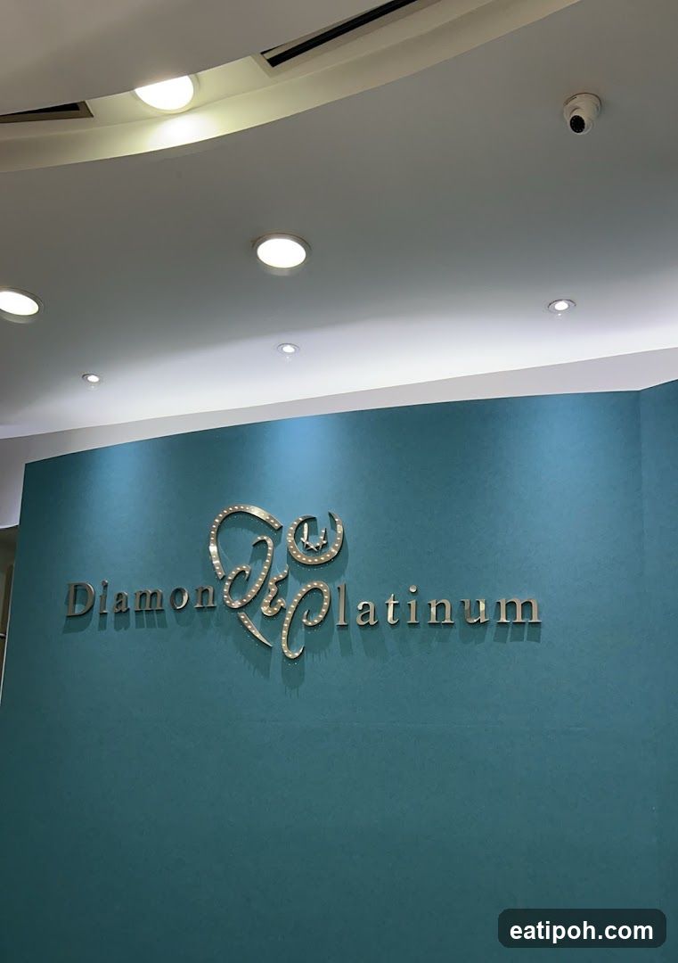 Diamond & Platinum Sign