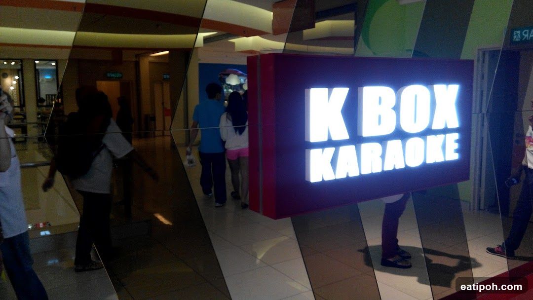 K BOX KARAOKE Sign