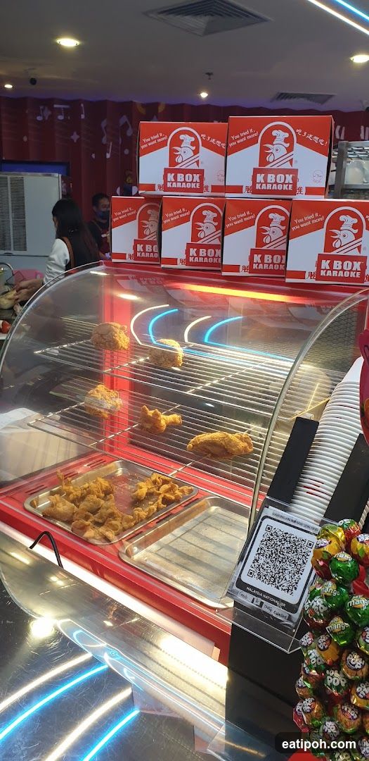 Fried Chicken Display