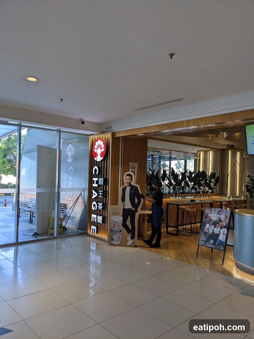 Chagee Cafe Entrance