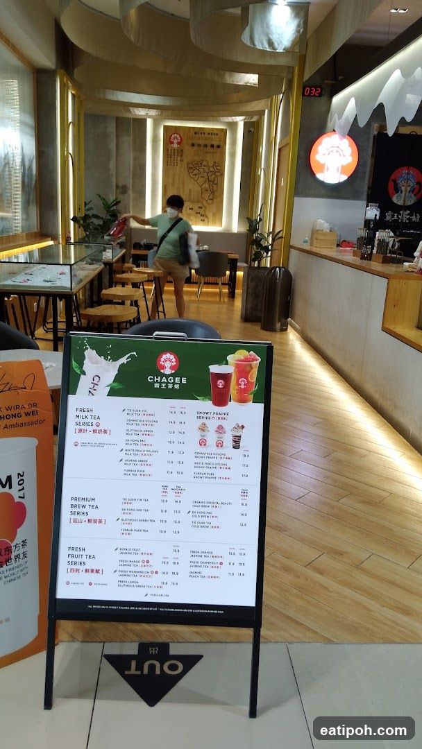 Chagee Menu Board