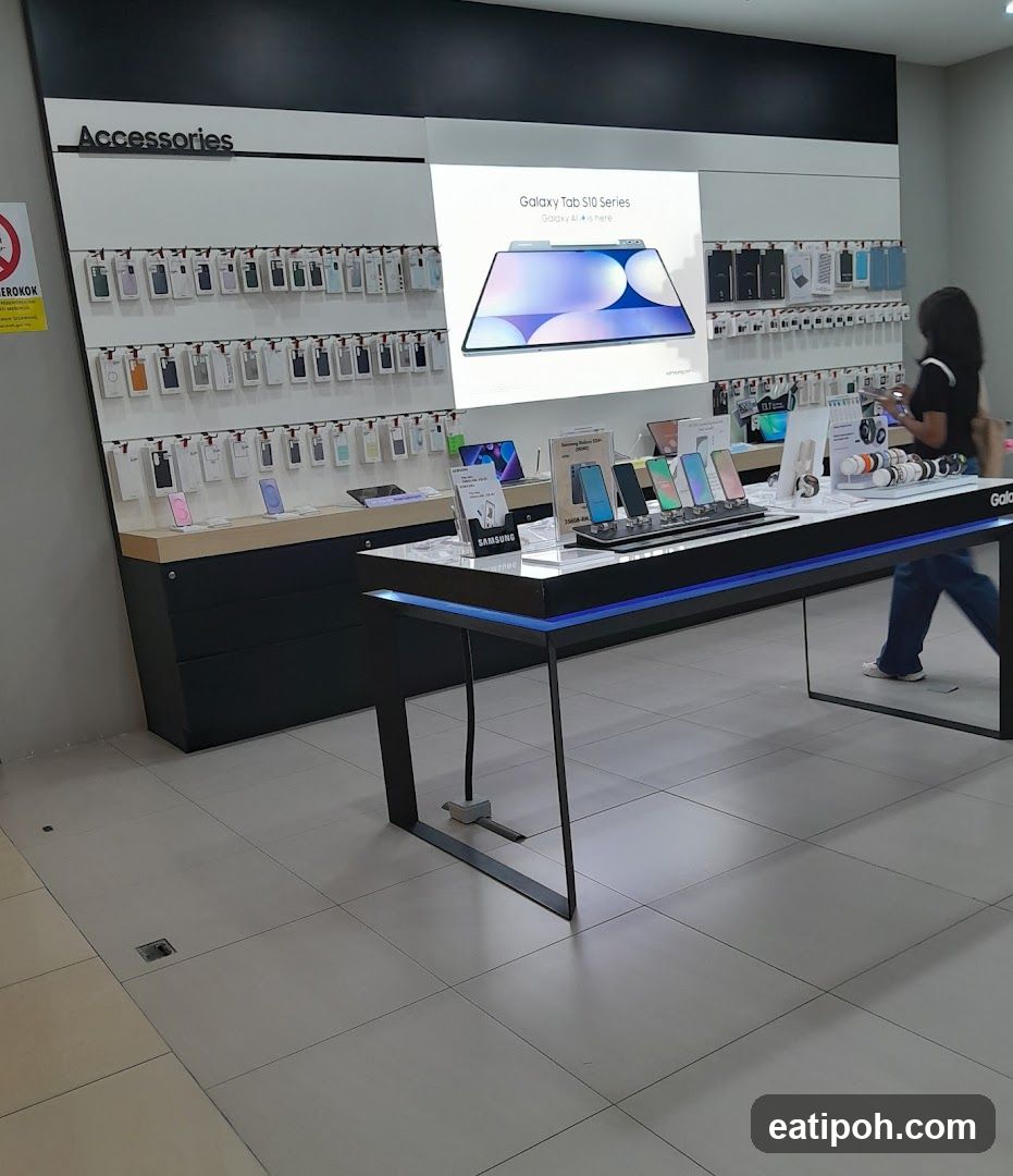 Samsung Accessories Display