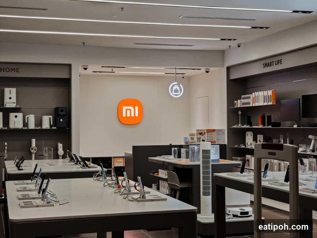 Xiaomi Store Interior