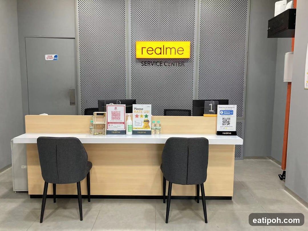 Realme Service Center Counter