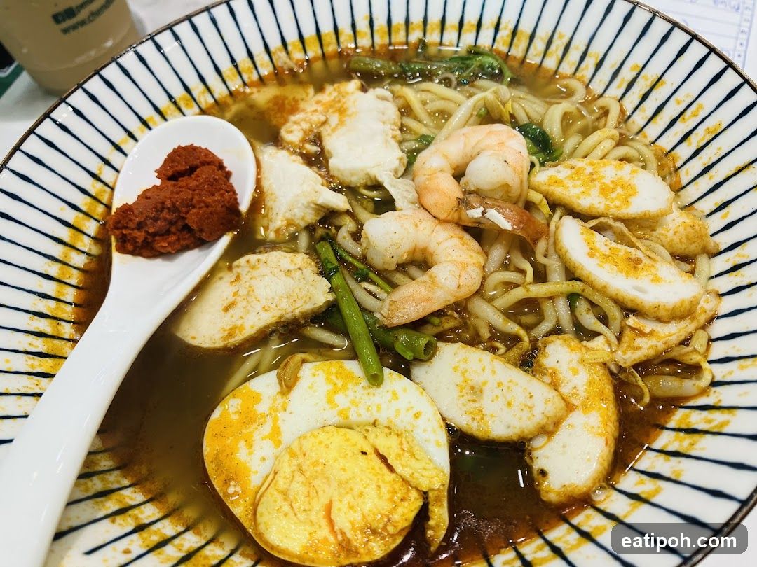 Noodle Soup with Shrimp and Egg