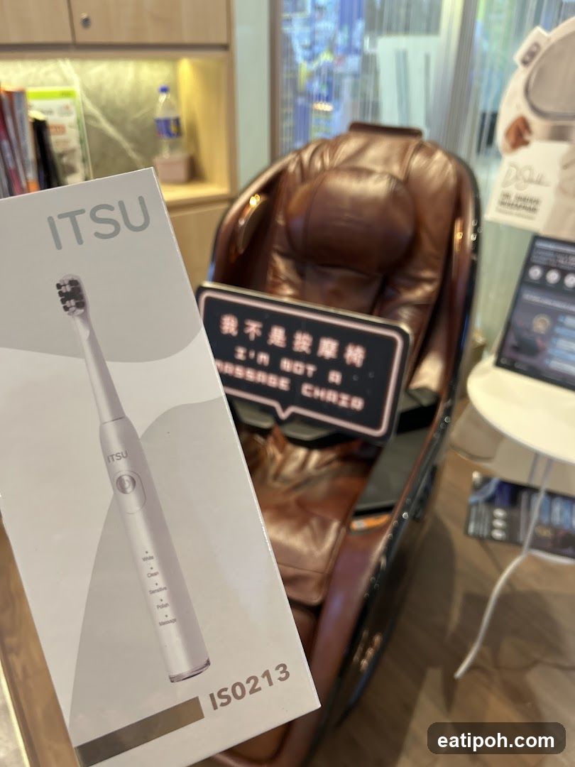 ITSU electric toothbrush box and massage chair