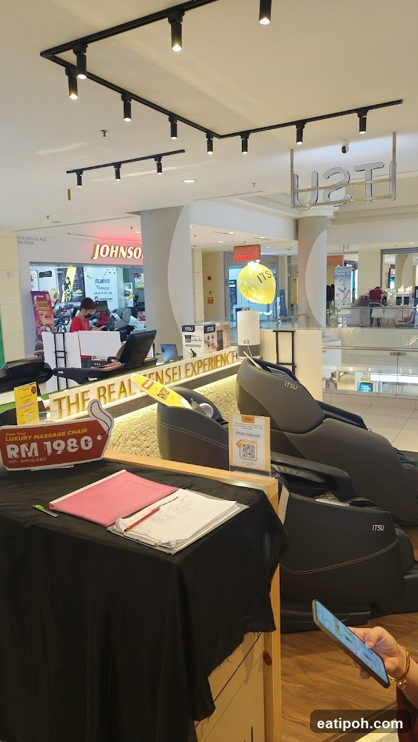 Massage Chair Display