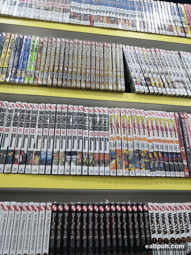 Manga Volumes on Shelves