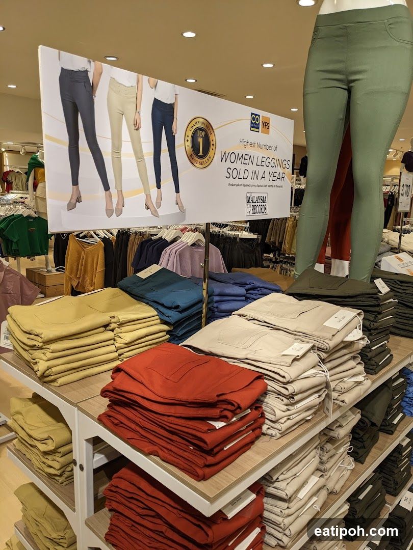 Women's Leggings Display