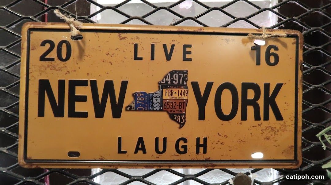 New York themed sign