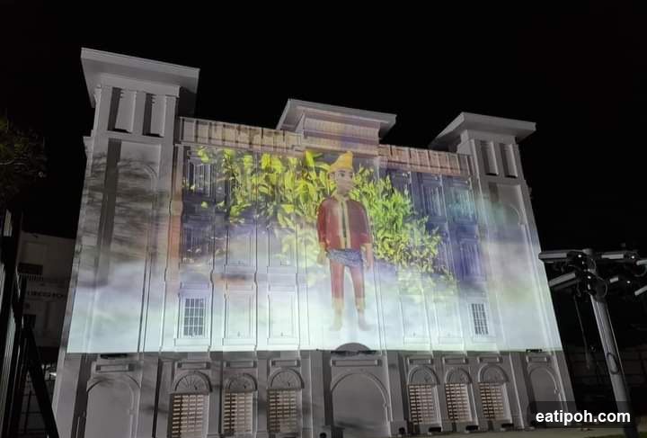 Building Projection