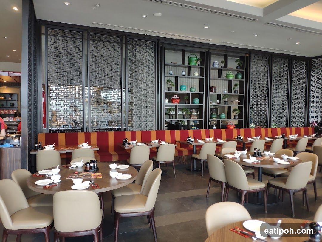 Restaurant Dining Area