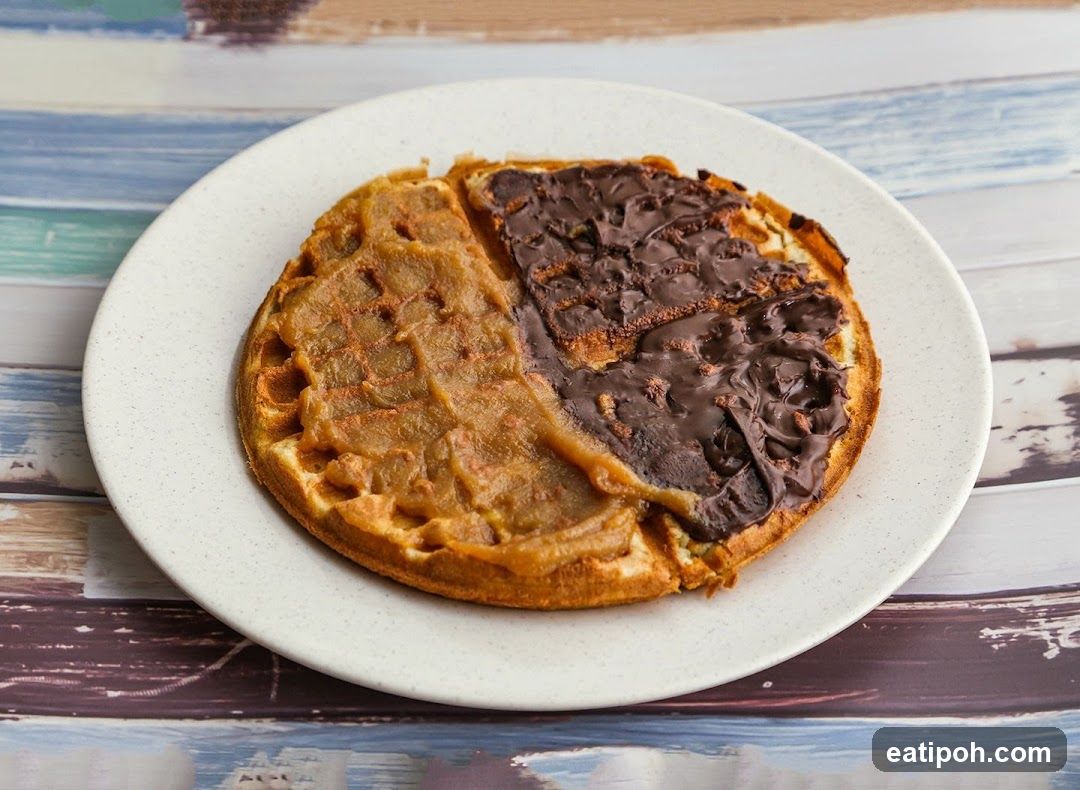 Waffle with Toppings