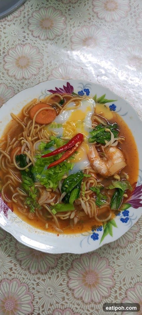 Noodle Soup with Egg and Shrimp