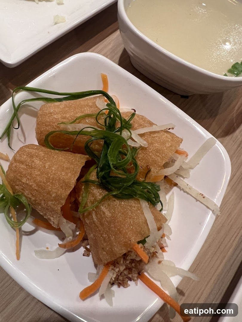 Fried Spring Rolls with Shredded Vegetables
